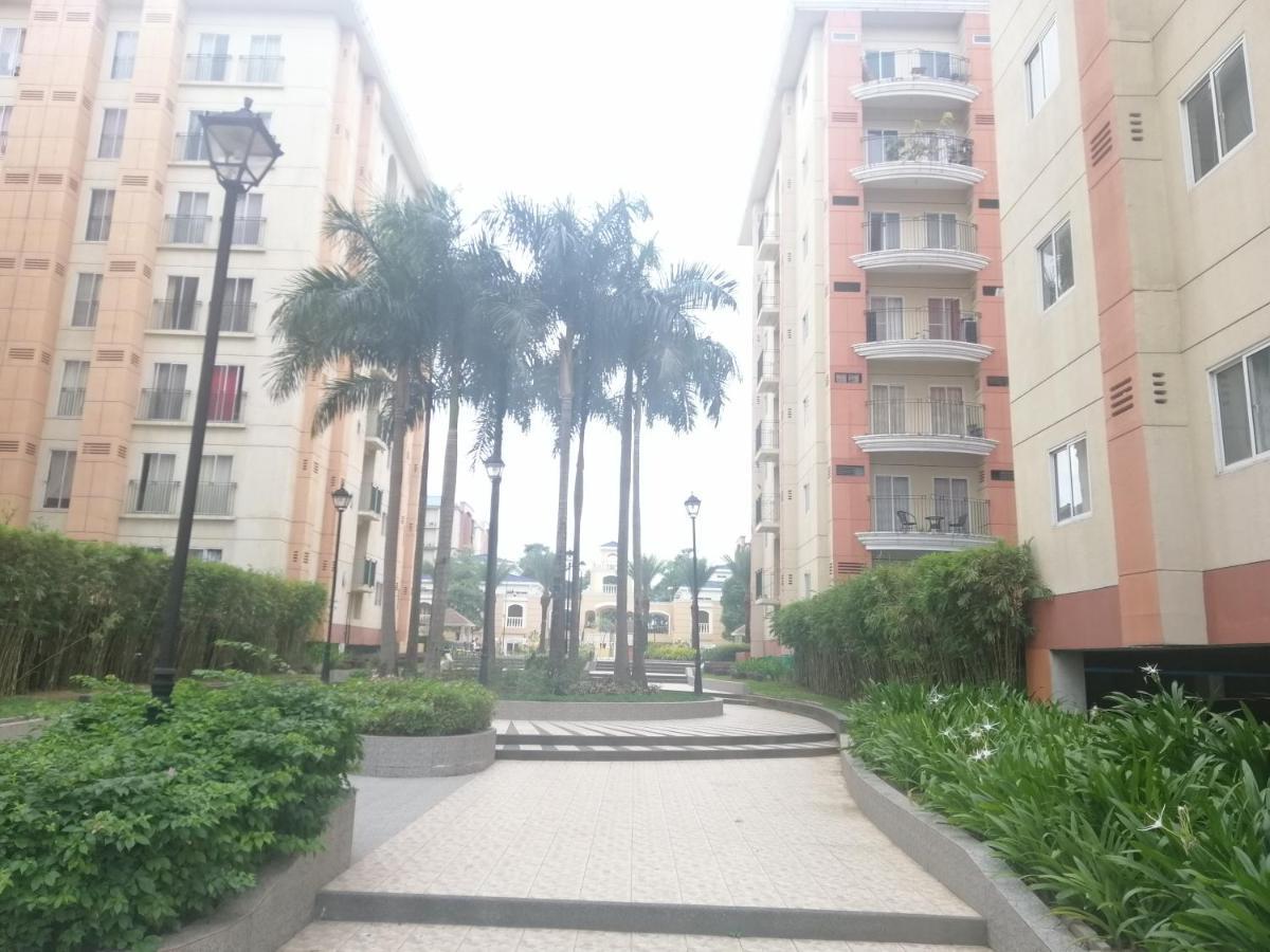 Airport Apartments Manila Paranaque City Buitenkant foto