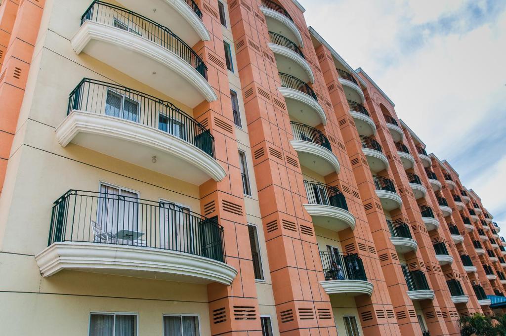 Airport Apartments Manila Paranaque City Buitenkant foto