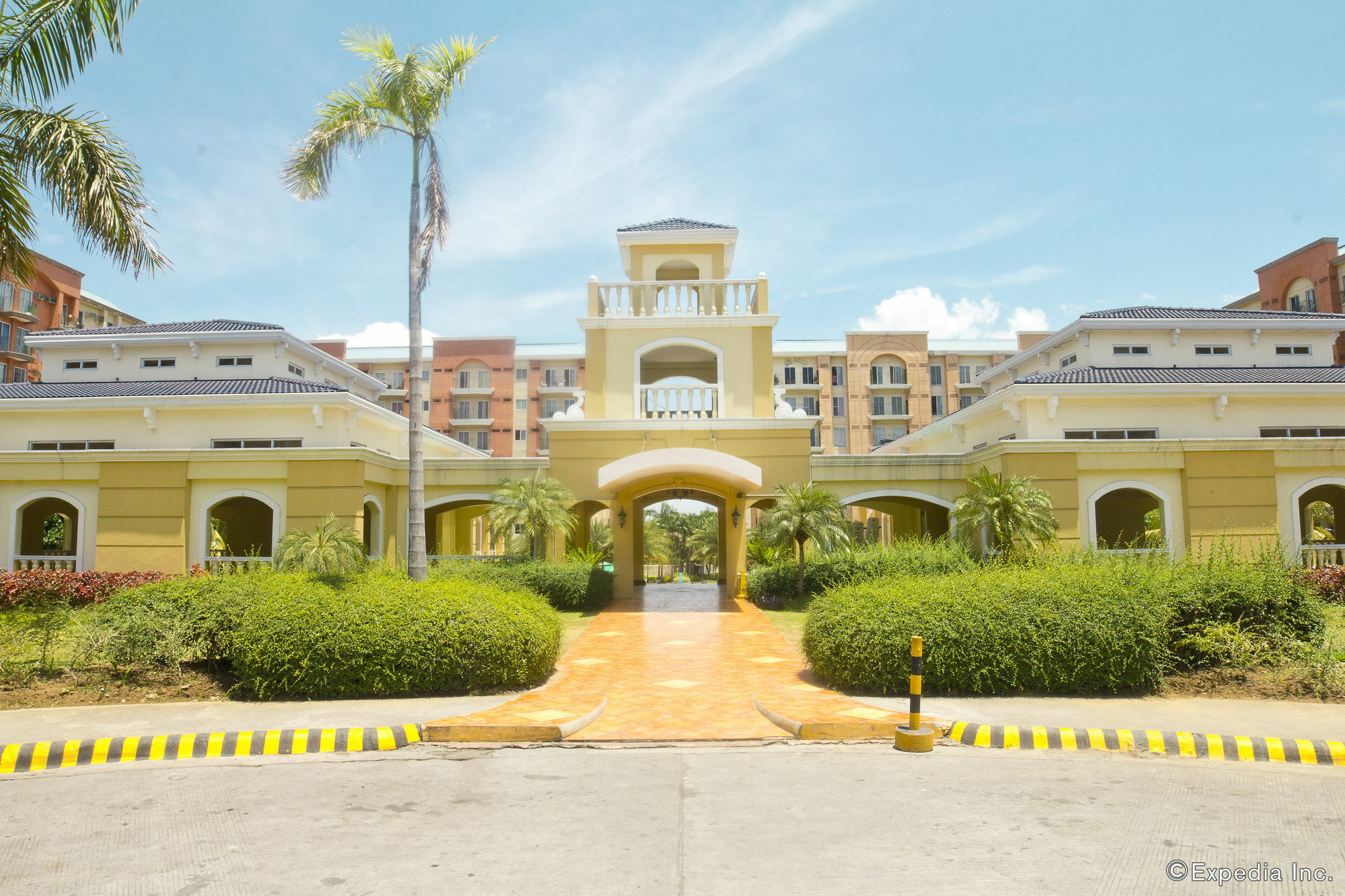 Airport Apartments Manila Paranaque City Buitenkant foto