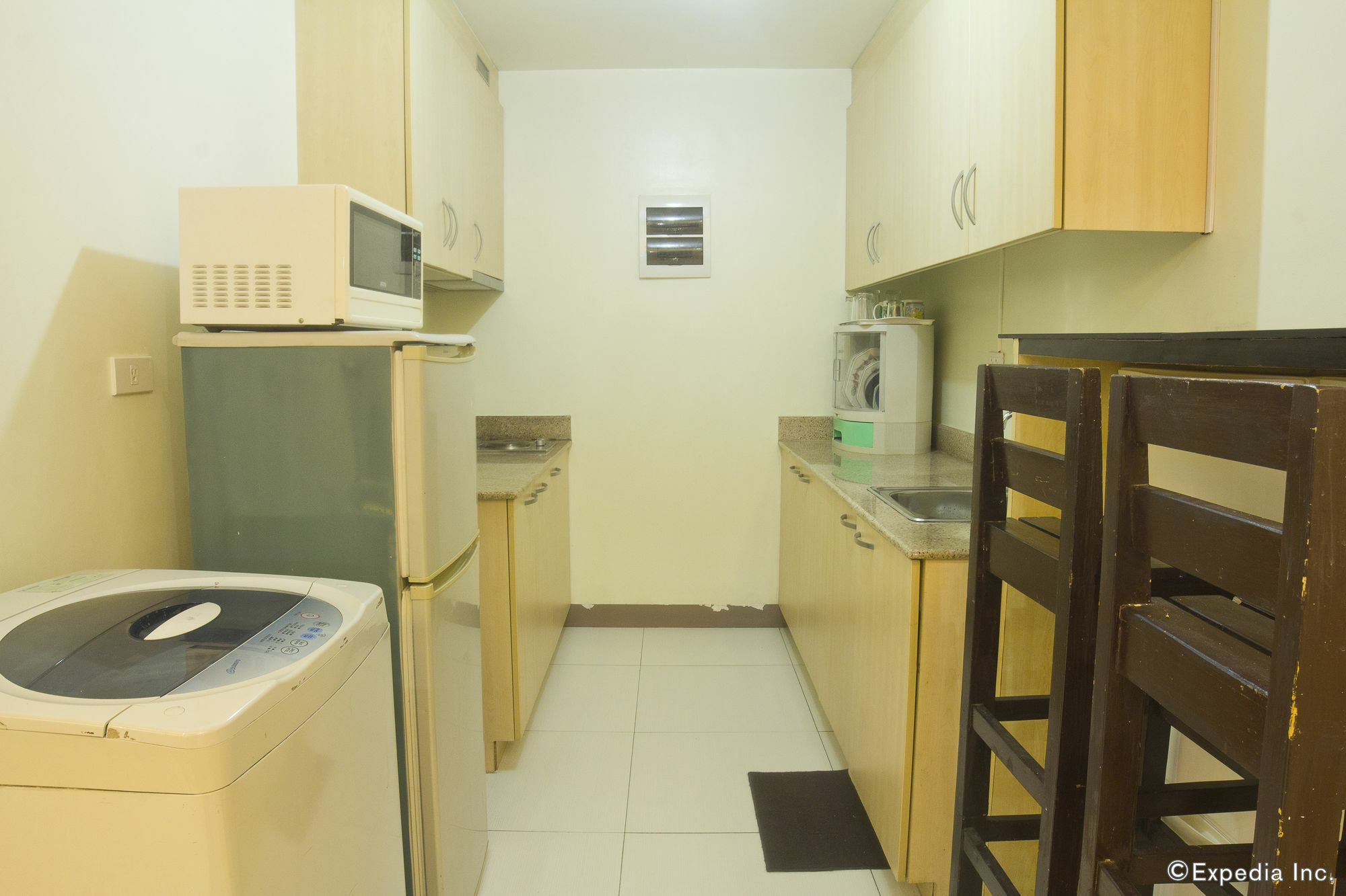 Airport Apartments Manila Paranaque City Buitenkant foto