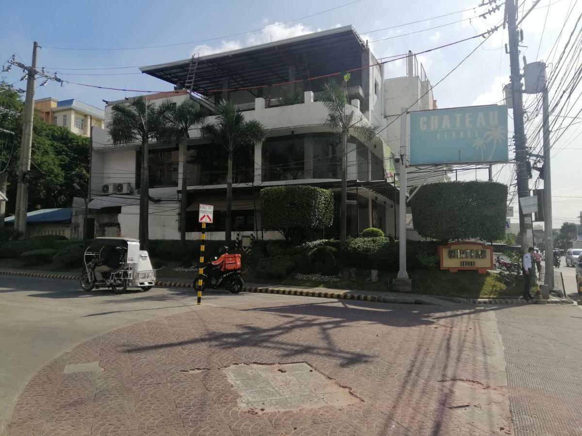 Airport Apartments Manila Paranaque City Buitenkant foto